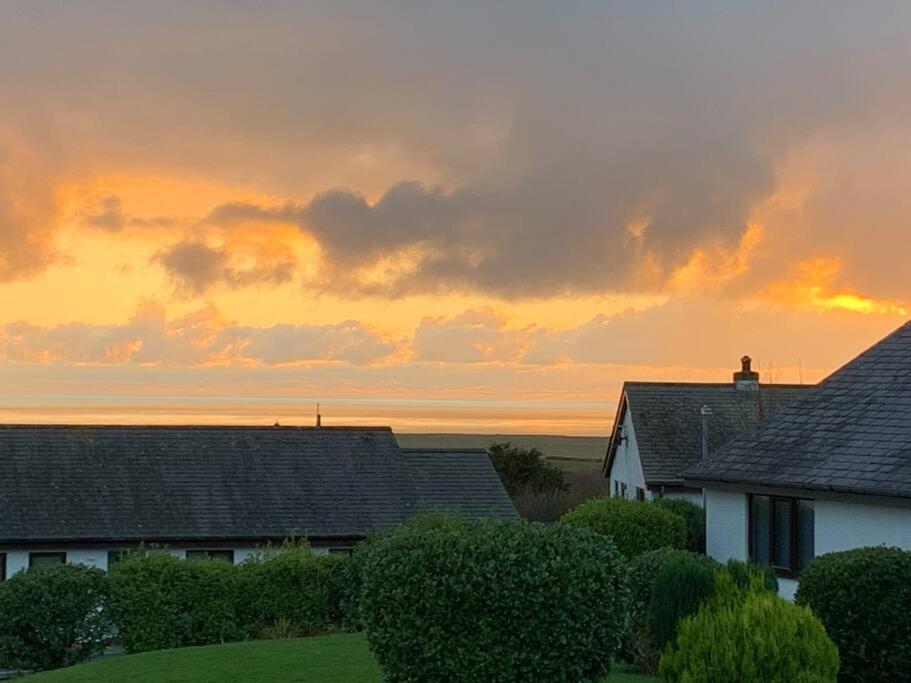 Holiday home Idyllic Near Abersoch Mynytho